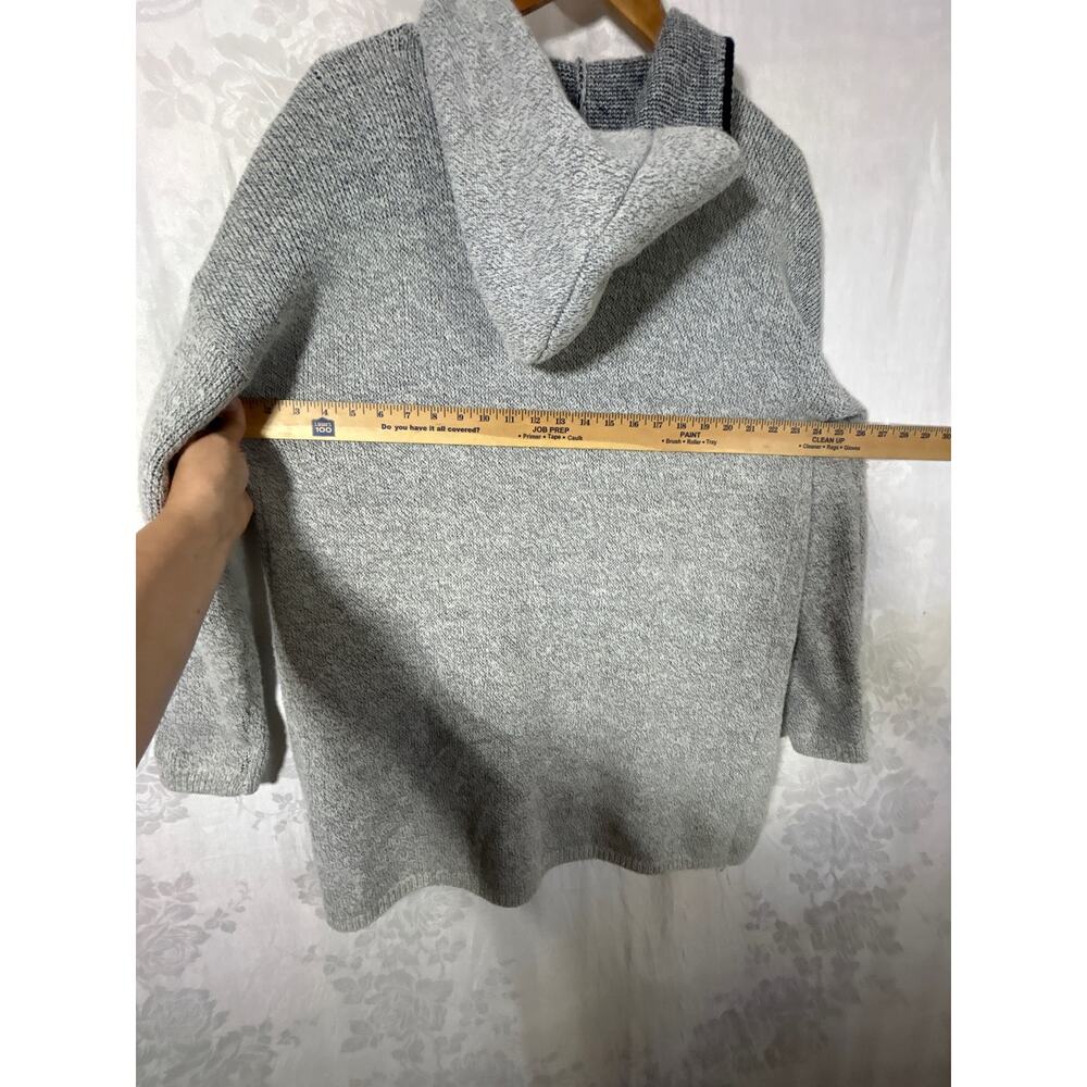 Hail3y:23 Cardigan Sweater Medium PETITE Gray Hooded Applique Embroidered Pocket - Picture 14 of 15